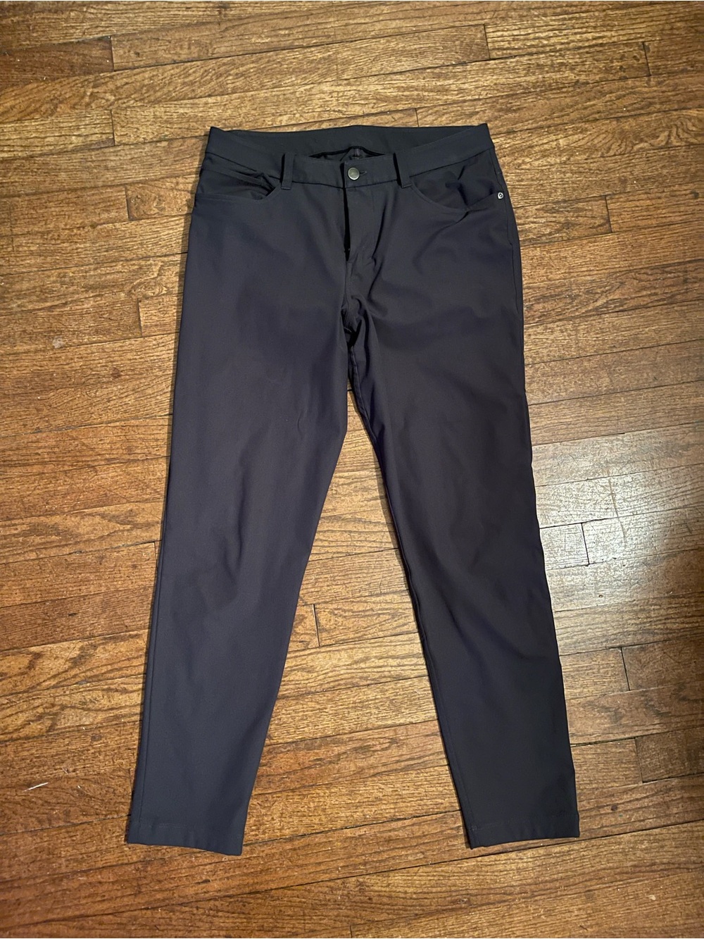 Lululemon Men's ABC Pants Size 31x32 slim fit Stretch navy